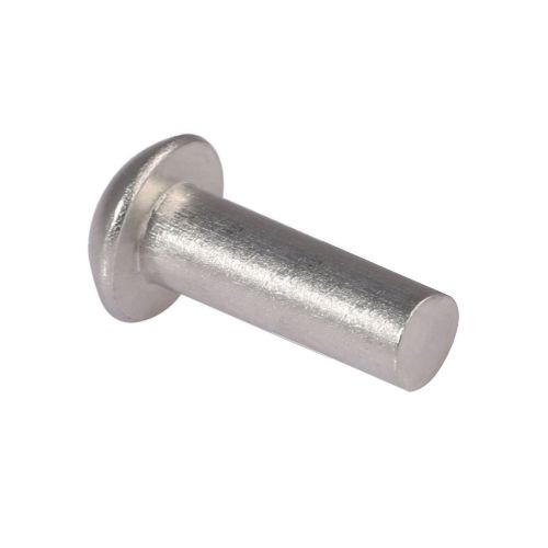 Button head rivet